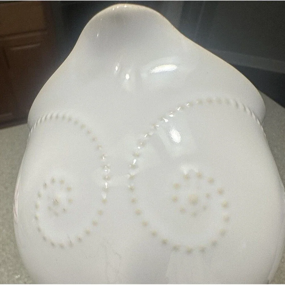 Lenox FRENCH PERLE WHITE 4”x4.5” Gravy Boat Scrolls Stoneware Scalloped